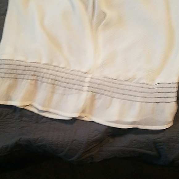 Top - Picture 4 of 4